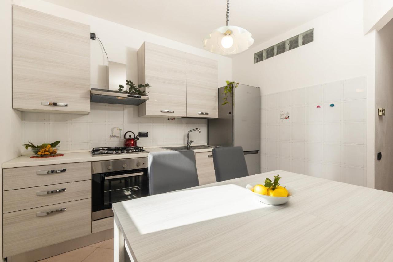 Casa A Due Passi Dal Mare Apartment Arbatax Bagian luar foto